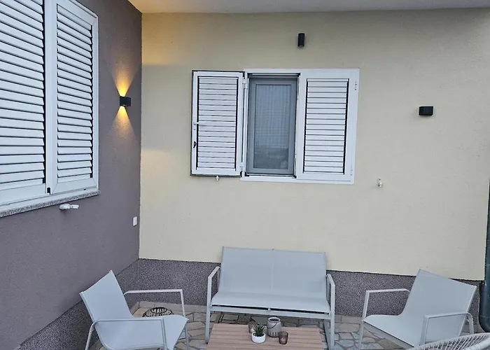 Dream Tribunj A2 Tribunj (Sibenik-Knin)